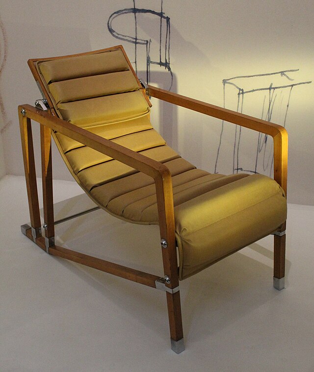 Eileen Gray chair